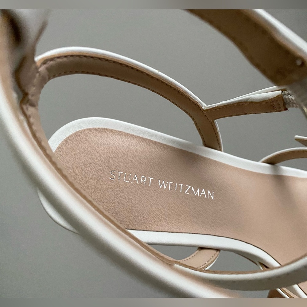 $450 STUART WEITZMAN Grecian Buckle Wedge White Leather Sandals Sz 36.5 6 B NEW - Picture 7 of 15